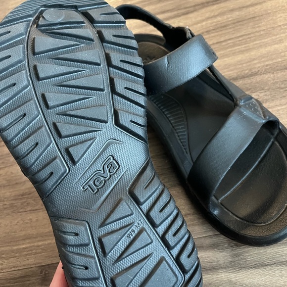 Teva Hurricane Drift Strap Sandals - Picture 2 of 2